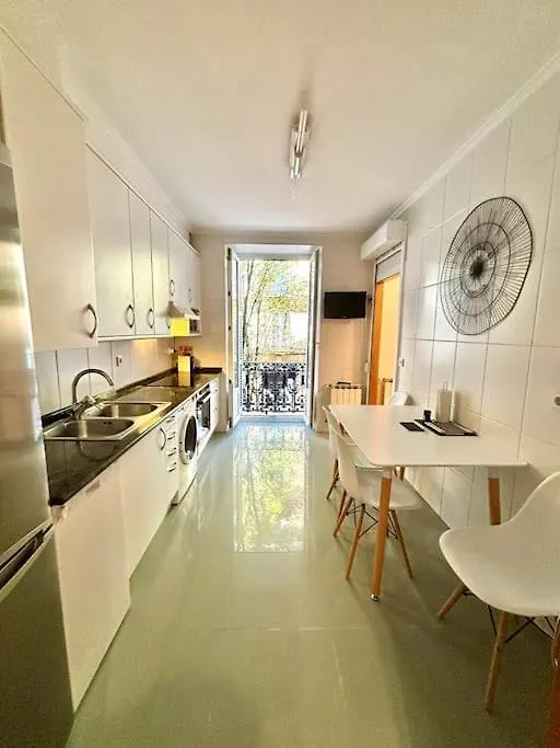 Junto A Parking Precioso Apartamento Muy Centrico En San Sebastián 0*,